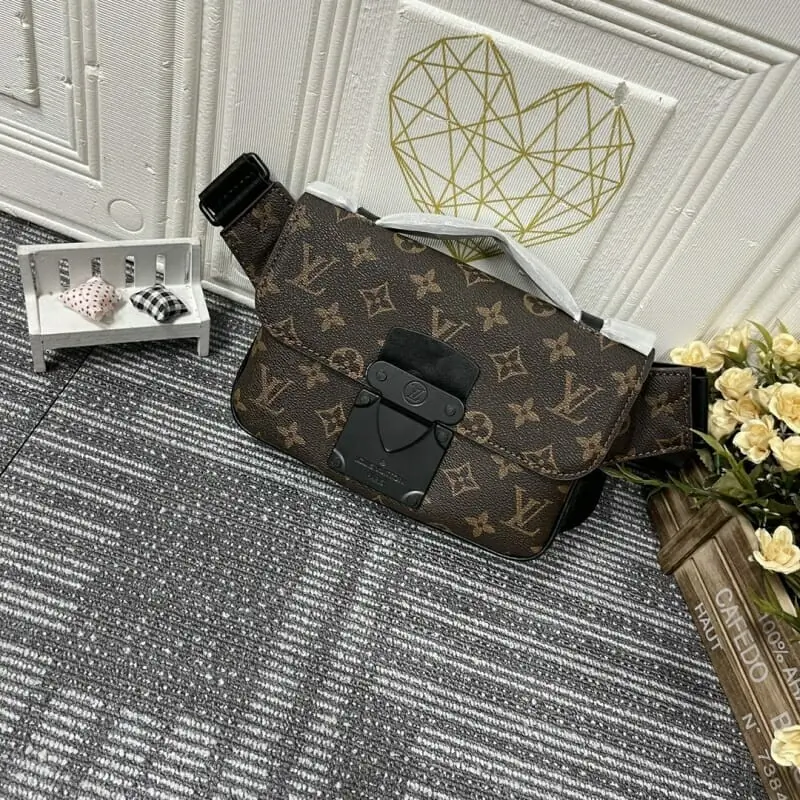 louis vuitton lv aaa qualite sacs ceinture pour homme s_10013b0